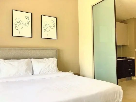 Wonderful Living in Park View JVC Dubai - Oda