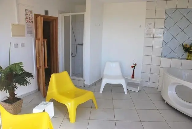 Wonderful Quiet Area, Complete Privacy, Large Pool, Colorful Garden, Jacuzzi Sauna - Banyo Özellikleri