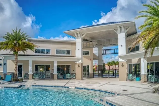 Wonderful Single-family 4 Bd w Pool Close to Disney Veranda Palms