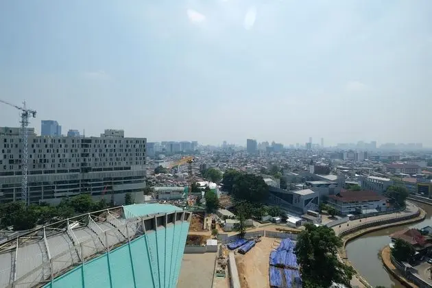 Wonderful And Strategic Studio Menteng Park Apartment