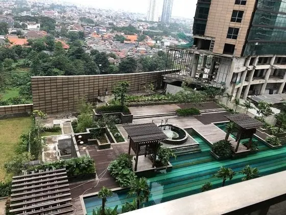 Wonderful Studio At Kemang Village Apartment - Dış Mekan