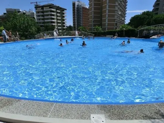 Wonderful Studio With Swimming Pool, Spacious Terrace and sea View by Beahost