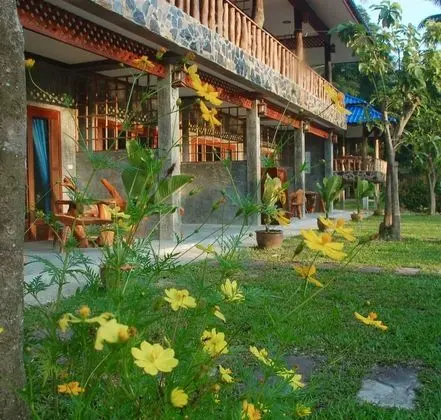 Wonderland Healing Center - Dış Mekan