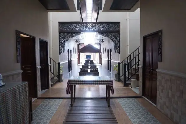 Wongsaisiri Srichiangkhan Hotel - İç Mekan