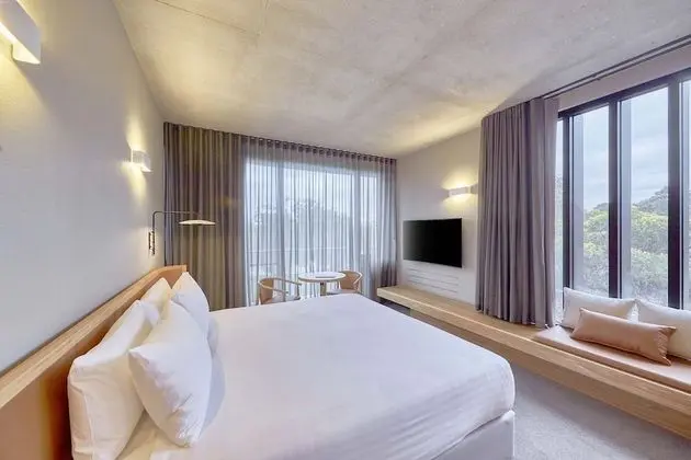 Wonil Hotel Perth - Handwritten Collection - Oda