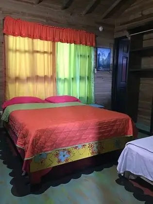 Wood House Hostel - Oda