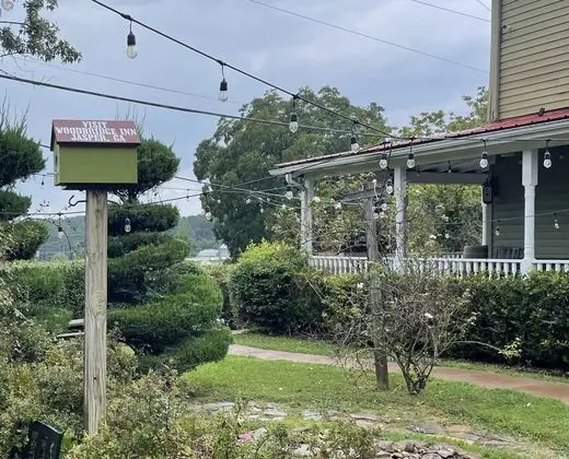 Woodbridge Inn & Tavern - Dış Mekan