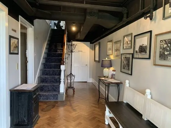 Woodbridge Inn & Tavern - Lobi