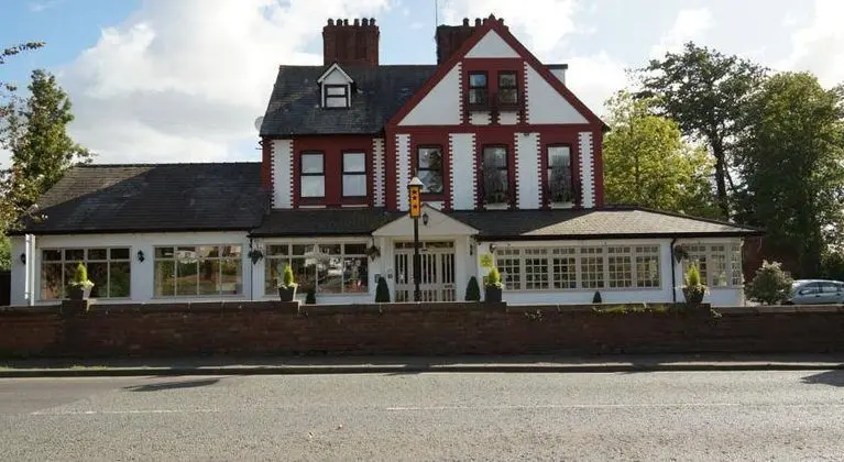 Woodcote Hotel