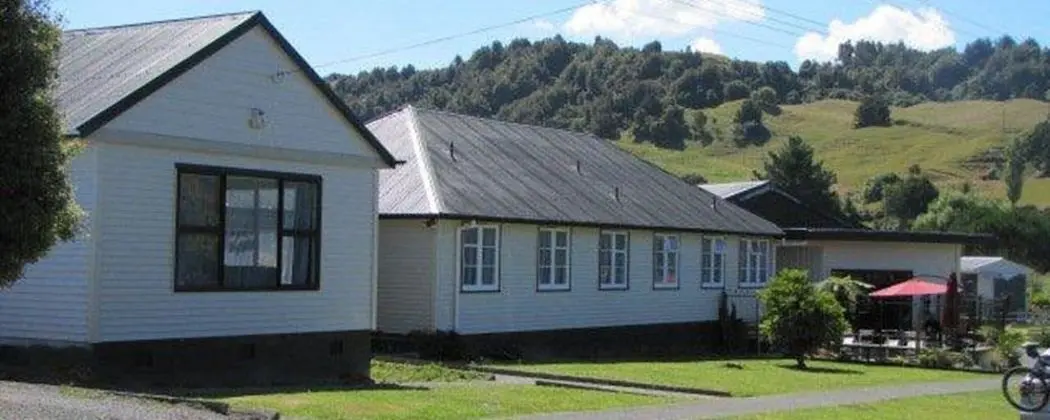 Wooden Heart Cafe and Benneydale Lodge - Dış Mekan
