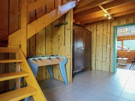 Wooden Interior, Nice Garden and Very Quiet Situation at the Edge of the Forest - Havuz