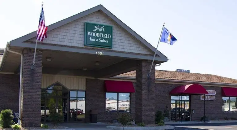 Woodfield Inn and Suites