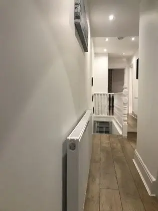 Woodgrange 2 bedroom apartment - Oda