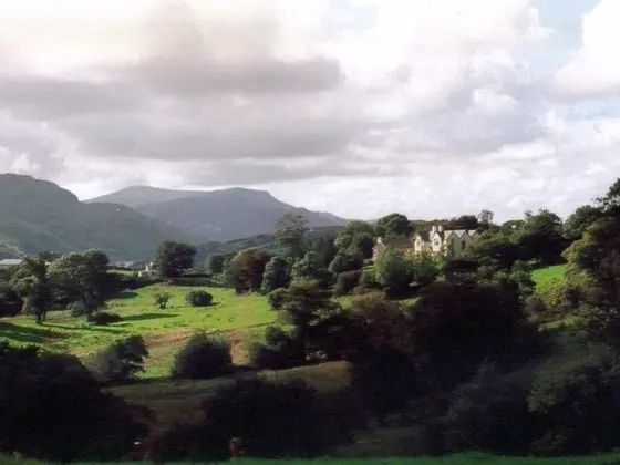Woodhill House