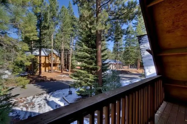 Woodland Views, BBQ and Large Games Room
