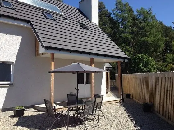 Woodlands Cottage
