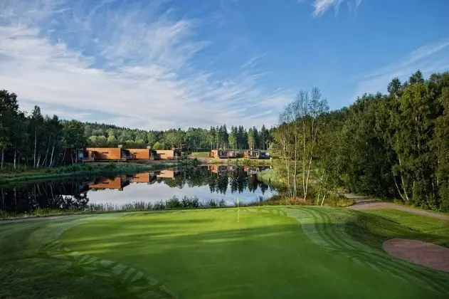 Woodlands Country Club