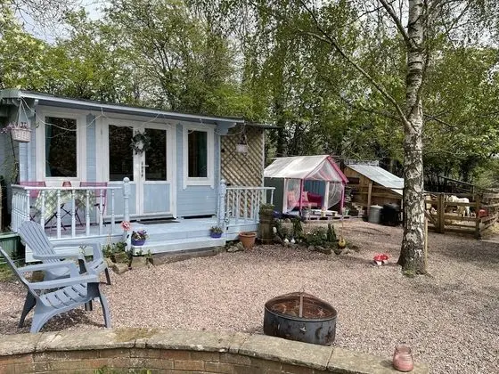Woodlands Lodge - Come and Enjoy the Good Life