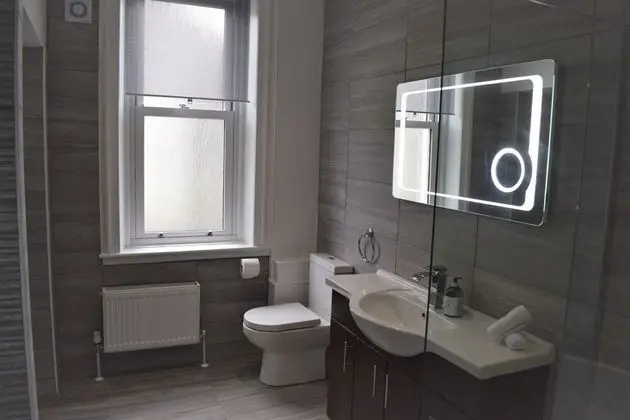 Woodlyn Guest House - Banyo Tipleri