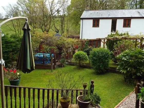 Woodpeckers Bed & Breakfast - Dış Mekan