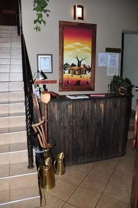 Woodpecker's Inn - Lobi