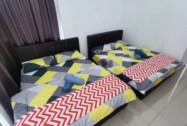 Woodsbury Suite by Homez Suite