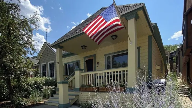 Woodside Getaway by Avantstay Character Home Close To Park City Resort w/ Hot Tub - Dış Mekan