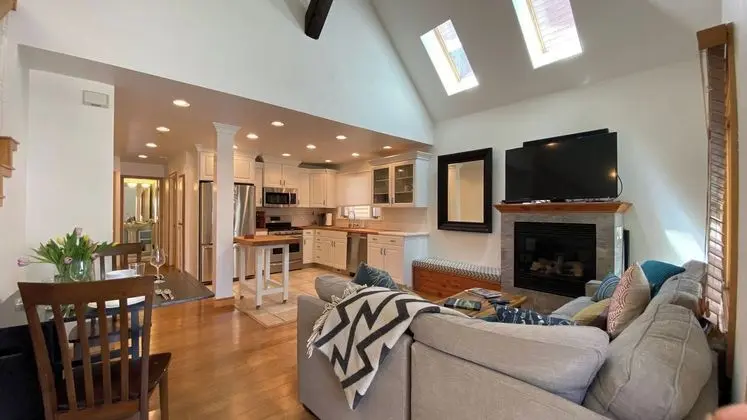Woodside Getaway by Avantstay Character Home Close To Park City Resort w/ Hot Tub - İç Mekan