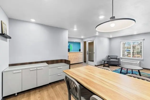 WoodSpring Suites Austin North I-35 - Lobi