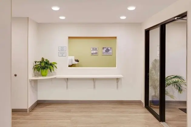 WoodSpring Suites Bakersfield - Lobi