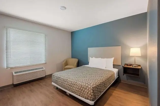 WoodSpring Suites Bellflower - Los Angeles - Oda