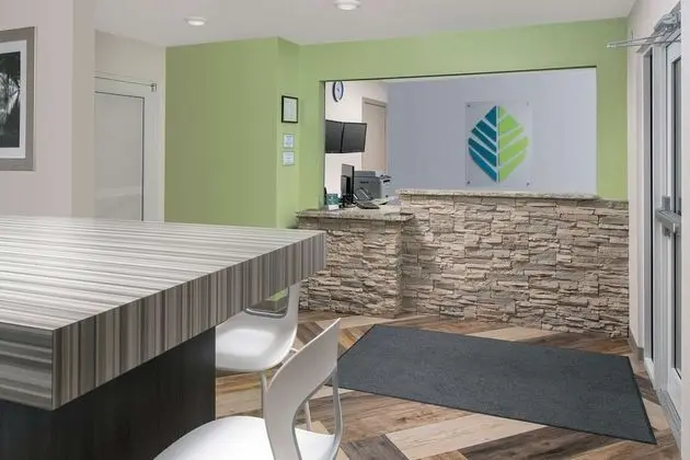 WoodSpring Suites Broken Arrow - Lobi