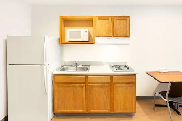 WoodSpring Suites Brownsville - Mutfak