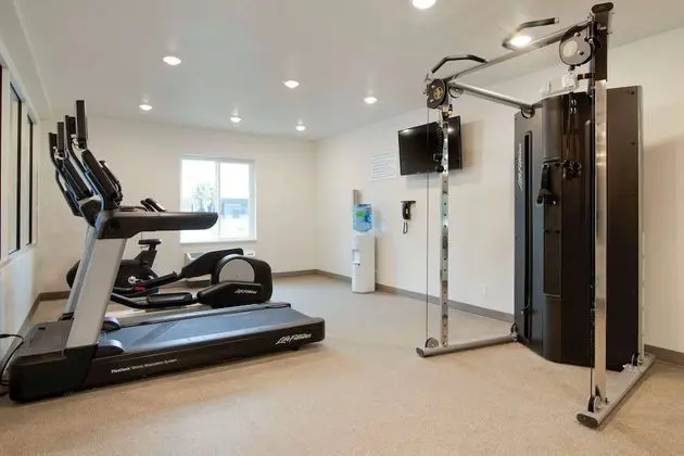 WoodSpring Suites Brunswick - Fitness