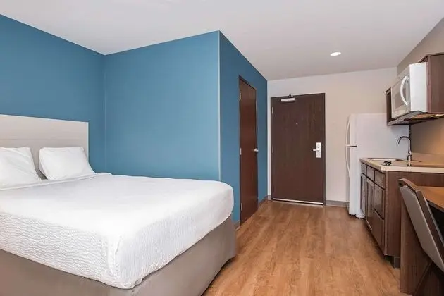 WoodSpring Suites Carol Stream - Chicago - Oda