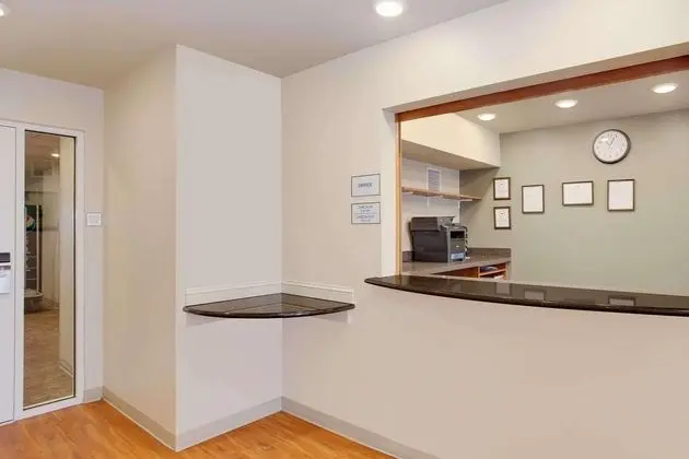 WoodSpring Suites Chesapeake - Norfolk Greenbrier - Lobi