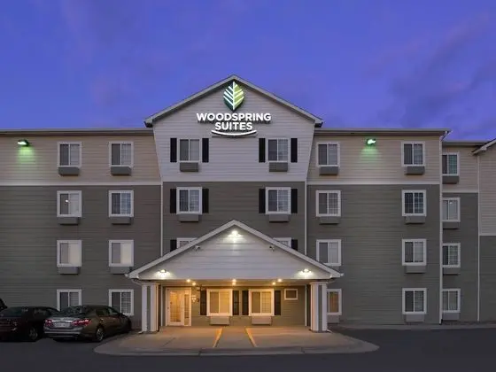 WoodSpring Suites Council Bluffs, an Extended Stay Hotel - Dış Mekan