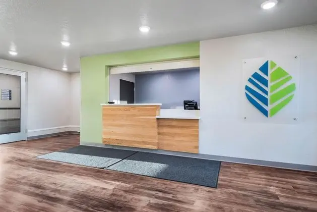 WoodSpring Suites Davenport FL - Lobi