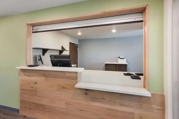 Woodspring Suites Dayton North - Lobi