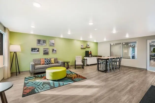WoodSpring Suites Elgin - Chicago - Lobi