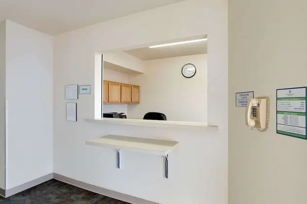 WoodSpring Suites Fort Wayne - Lobi