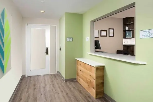 WoodSpring Suites Greenville Central I-85 - Lobi