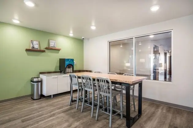 WoodSpring Suites Gurnee - Chicago - Lobi