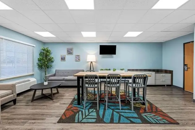 WoodSpring Suites Hobbs - Lobi