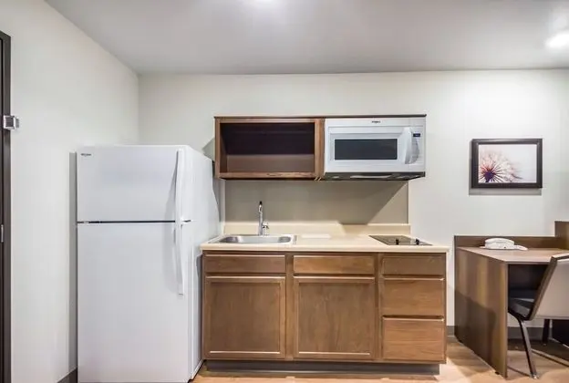 WoodSpring Suites Holland - Grand Rapids - Mutfak