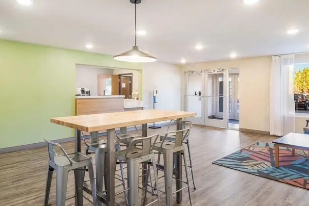 WoodSpring Suites Jacksonville Campfield Commons - Lobi