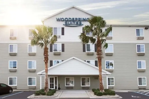 WoodSpring Suites Jacksonville I-295 East