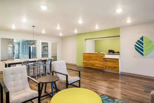 WoodSpring Suites Jacksonville - South - Lobi