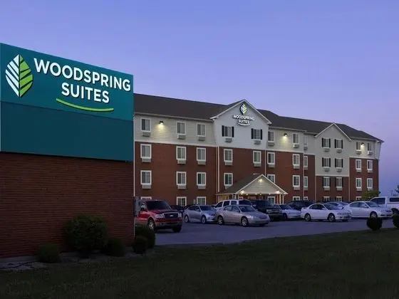WoodSpring Suites Louisville Clarksville - Dış Mekan