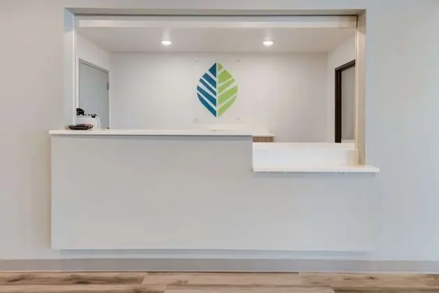 WoodSpring Suites Meridian - Lobi